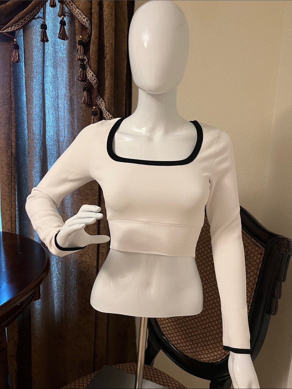 Express White Bandage Body Contour Crop Square-Neck Long-Sleeve Top w/Black Trim
